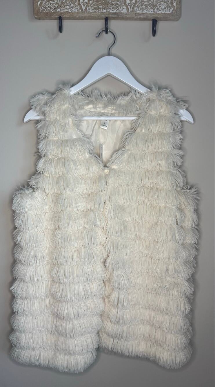 Belle Bird Faux Fur Shag Vest sz L